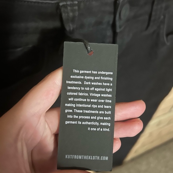 NWT Kut From The Kloth Women's Stevie Straight Leg Jeans Black Size 2 - Picture 4 of 8